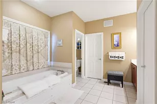 2918 Macduff Dr NW, North Canton, OH 44720 - Photo 26