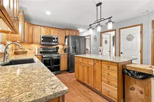 1907 Dogwood Square NE, Bolivar, OH 44612 - Photo 10