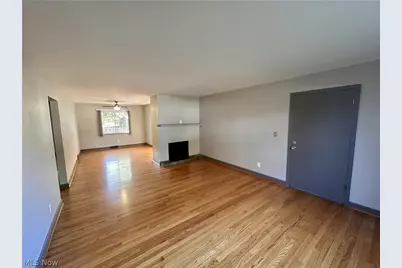 114 Greencrest Terrace #D, Akron, OH 44313 - Photo 2