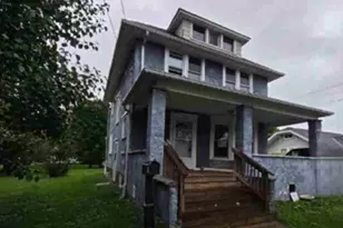 127 Mathews Ave, Ashland, OH 44805 - Photo 2