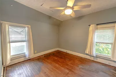 2177 Warren Road, Oakwood, OH 44107 - Photo 14