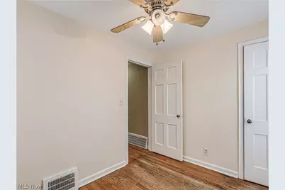 15606 Scottsdale Boulevard, Huber Heights, OH 44120 - Photo 16