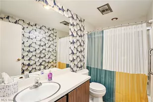76 Menlo Park Dr, Akron, OH 44313 - Photo 10
