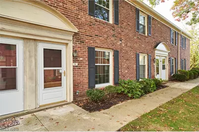 76 Menlo Park Drive, Akron, OH 44313 - Photo 2