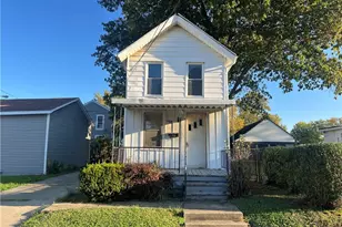 1427 4th St NE, Canton, OH 44704 - Photo 1