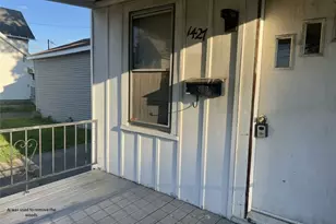 1427 4th St NE, Canton, OH 44704 - Photo 4