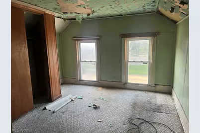 1427 4th Street NE, Canton, OH 44704 - Photo 16