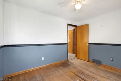 1718 Woodlawn Avenue NW, Canton, OH 44708 - Photo 16