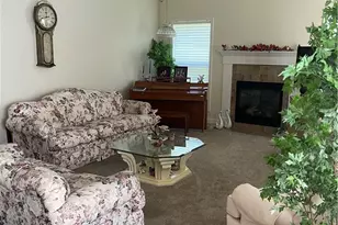 4214 Greenway Trail St NW, Massillon, OH 44647 - Photo 6