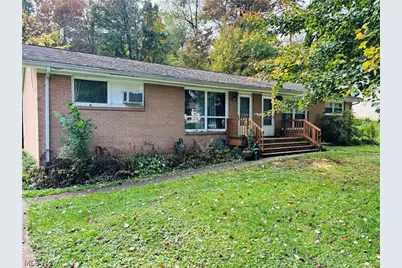 7600 Peyton Street NW, Massillon, OH 44646 - Photo 1