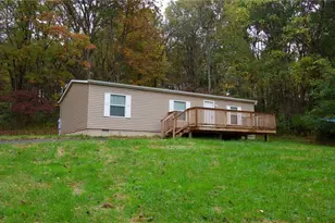 17557 McKee Hill Rd, Frazeysburg, OH 43822 - Photo 1