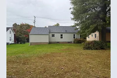 139 S Moravian Avenue, Gnadenhutten, OH 44629 - Photo 4