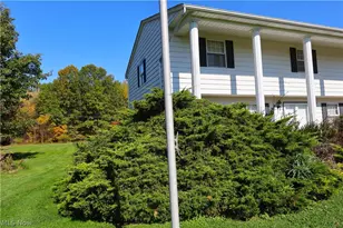 108 Country Pl, Grafton, OH 44044 - Photo 8