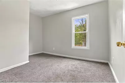 367 Fuller Street, Akron, OH 44306 - Photo 16