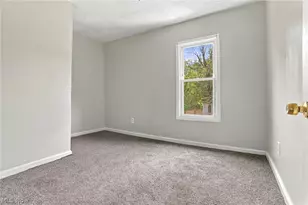 367 Fuller St, Akron, OH 44306 - Photo 16
