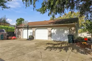 6439 Kemary Ave SW, Navarre, OH 44662 - Photo 30