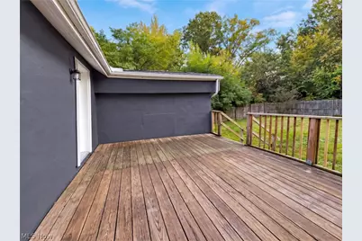 3843 Globe Avenue, Lorain, OH 44055 - Photo 20