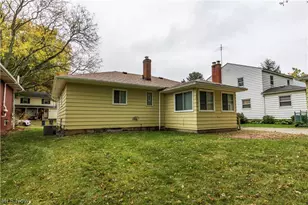 668 Cliffside Dr, Akron, OH 44313 - Photo 30