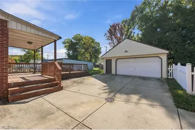 16605 Westdale Avenue, Loveland, OH 44135 - Photo 2