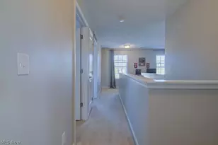 10399 Fox Hollow Cir, Twinsburg, OH 44087 - Photo 16