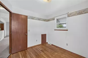 972 Rosewood Dr, Elyria, OH 44035 - Photo 20