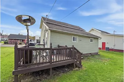 235 E Lincoln Street, New Lexington, OH 43764 - Photo 2