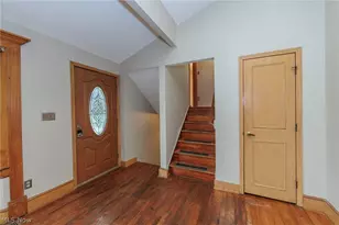 916 West Dr, Sheffield Lake, OH 44054 - Photo 6
