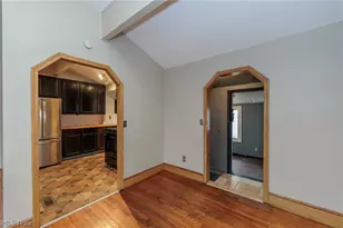 916 West Dr, Sheffield Lake, OH 44054 - Photo 8