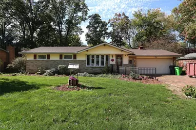 315 Noble Place, Massillon, OH 44647 - Photo 1