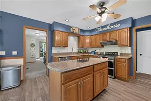 5900 Timber Ave, Louisville, OH 44641 - Photo 4