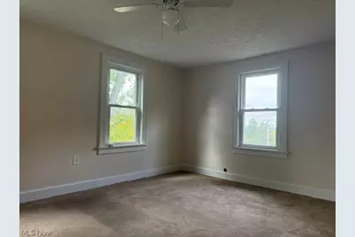 2825 S Main Street, Akron, OH 44319 - Photo 8