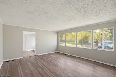 17710 Rookhill Circle, Loveland, OH 44112 - Photo 4