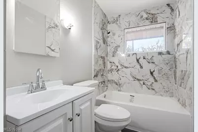 17710 Rookhill Circle, Loveland, OH 44112 - Photo 14