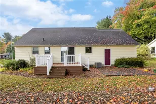 2207 Robinhood Dr, Wooster, OH 44691 - Photo 2