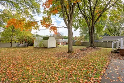 2207 Robinhood Drive, Wooster, OH 44691 - Photo 4