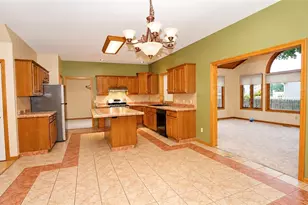 835 Lehigh Ave, Cuyahoga Falls, OH 44221 - Photo 10