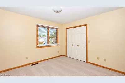 835 Lehigh Avenue, Cuyahoga Falls, OH 44221 - Photo 44