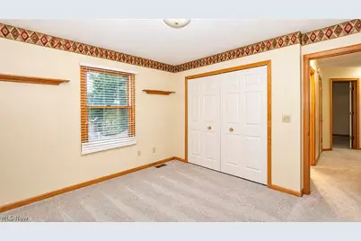 835 Lehigh Avenue, Cuyahoga Falls, OH 44221 - Photo 18