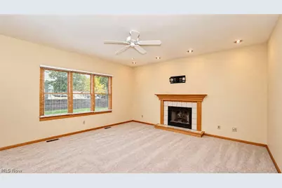 835 Lehigh Avenue, Cuyahoga Falls, OH 44221 - Photo 30