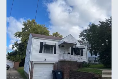 123 E Rosewood Avenue, Akron, OH 44301 - Photo 2