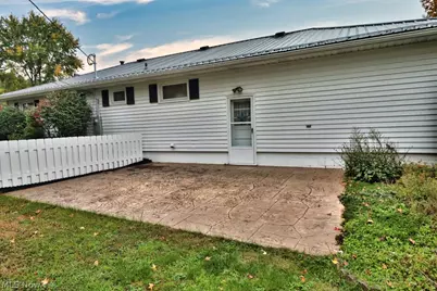 1890 Adams Street, Coshocton, OH 43812 - Photo 8