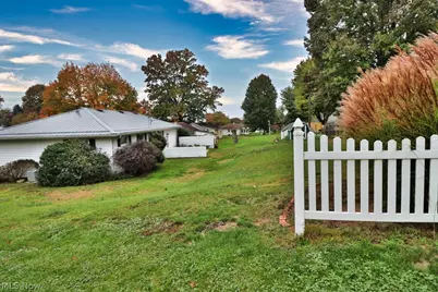 1890 Adams Street, Coshocton, OH 43812 - Photo 4