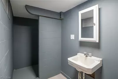 364 25th Street NW, Massillon, OH 44647 - Photo 20