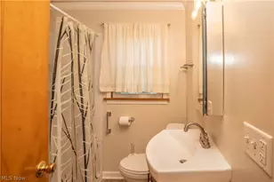 364 25th St NW, Massillon, OH 44647 - Photo 16