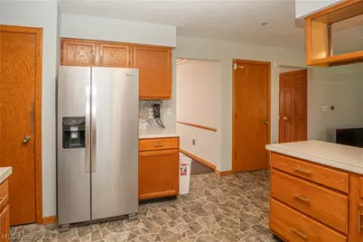 498 Herbert Road, Akron, OH 44312 - Photo 16