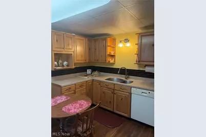 1805 Ronald Road, Akron, OH 44312 - Photo 12