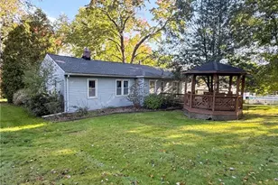 3452 Tee Dr, Akron, OH 44333 - Photo 10