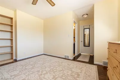 3129 Warrensville Center Road, Huber Heights, OH 44122 - Photo 20