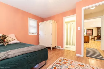 3129 Warrensville Center Road, Huber Heights, OH 44122 - Photo 14