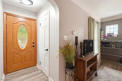 4207 W 58th Street, Loveland, OH 44144 - Photo 4